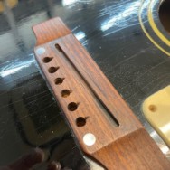 皆川ギター工房